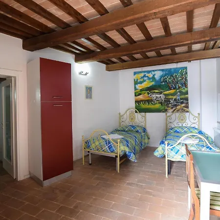 Apartment 1 Bedroom In Gubbio